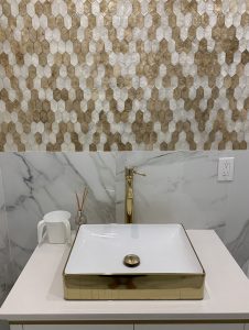 shell and gold wall tiles 