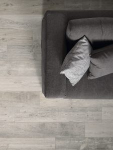 floor tiles with rustic Bianco